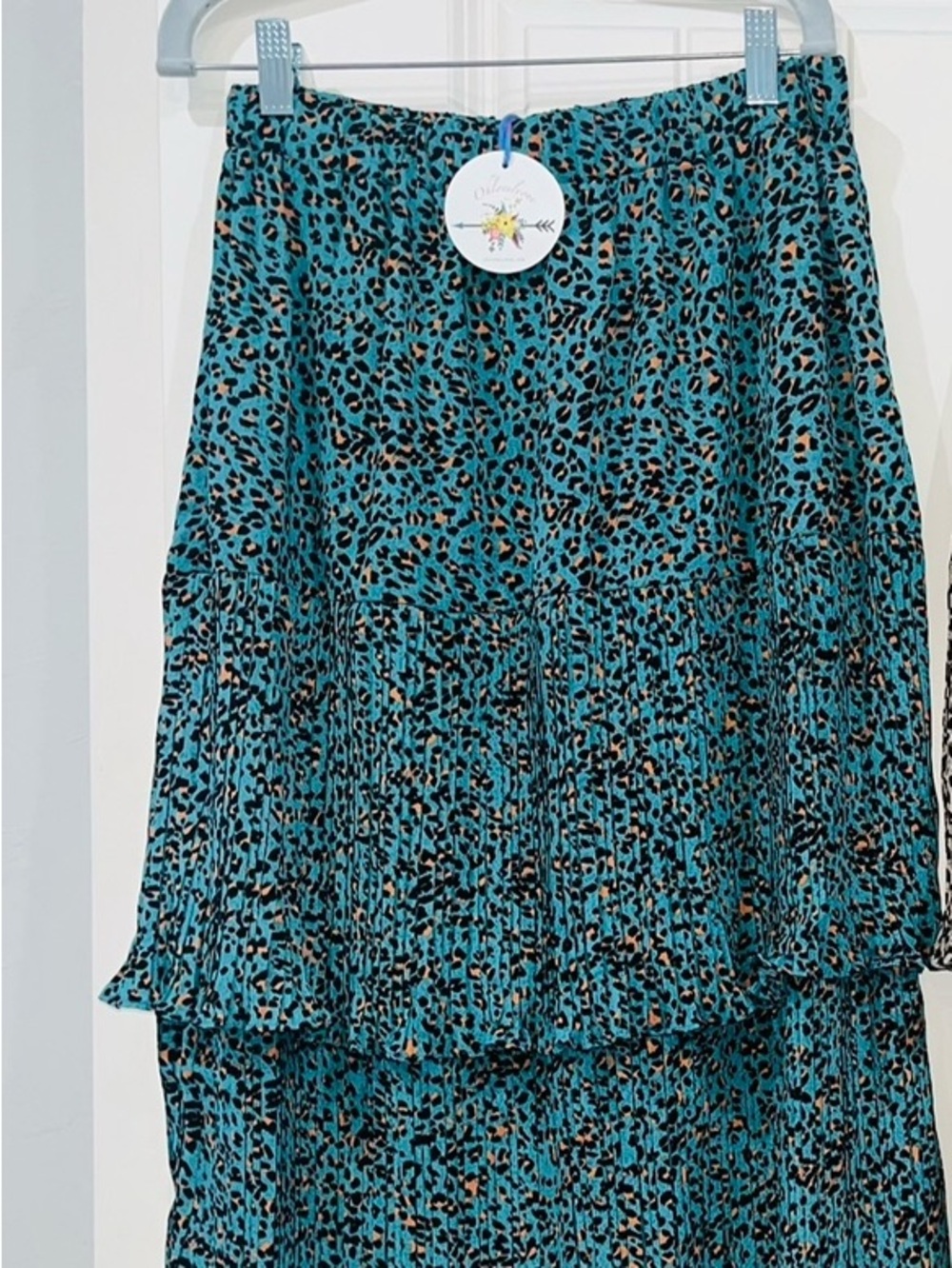 Women's Teal Leopard Print skirt NWT